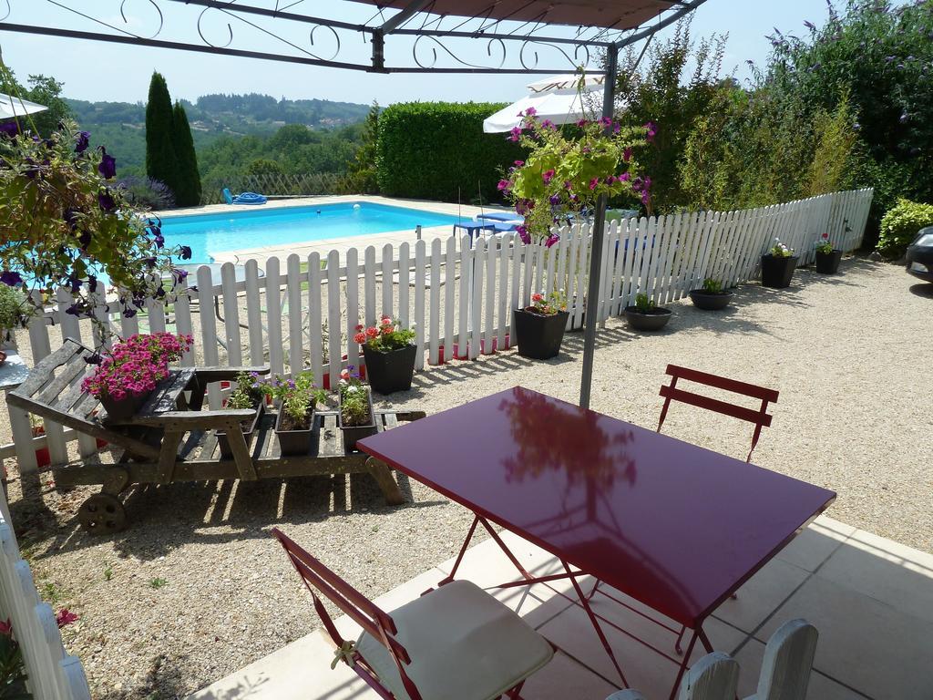 Le Mas De Gramat Payrac Zimmer foto